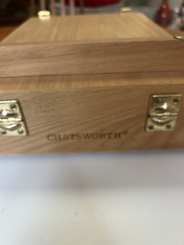 Chatsworth tabletop box easel - tabletop,