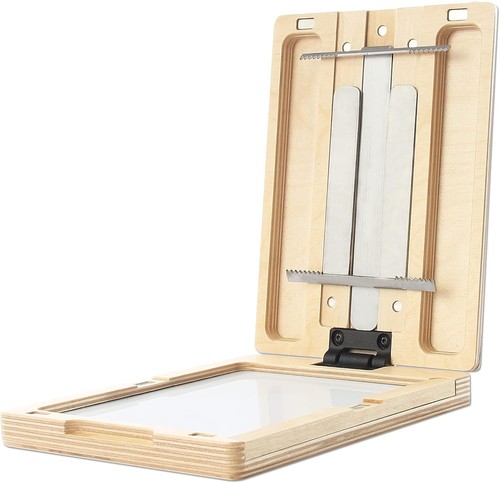 Birch wood box easel - birch,